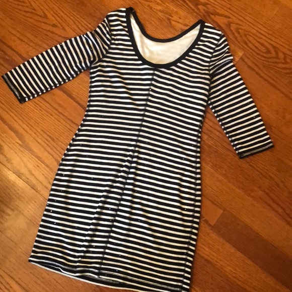 EXPRESS DRESS BLACK AND WHITE STRIPED - Picture 3 of 4